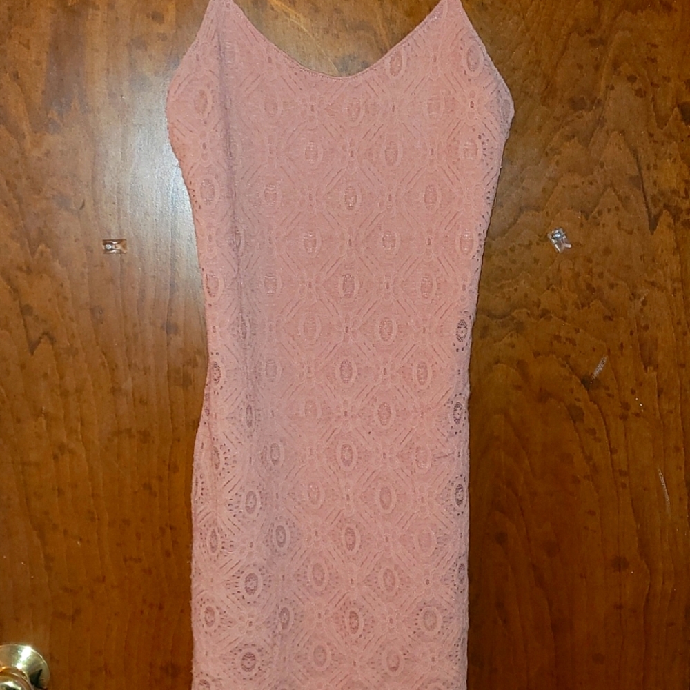 S Forever 21 Pink flowery lace dress